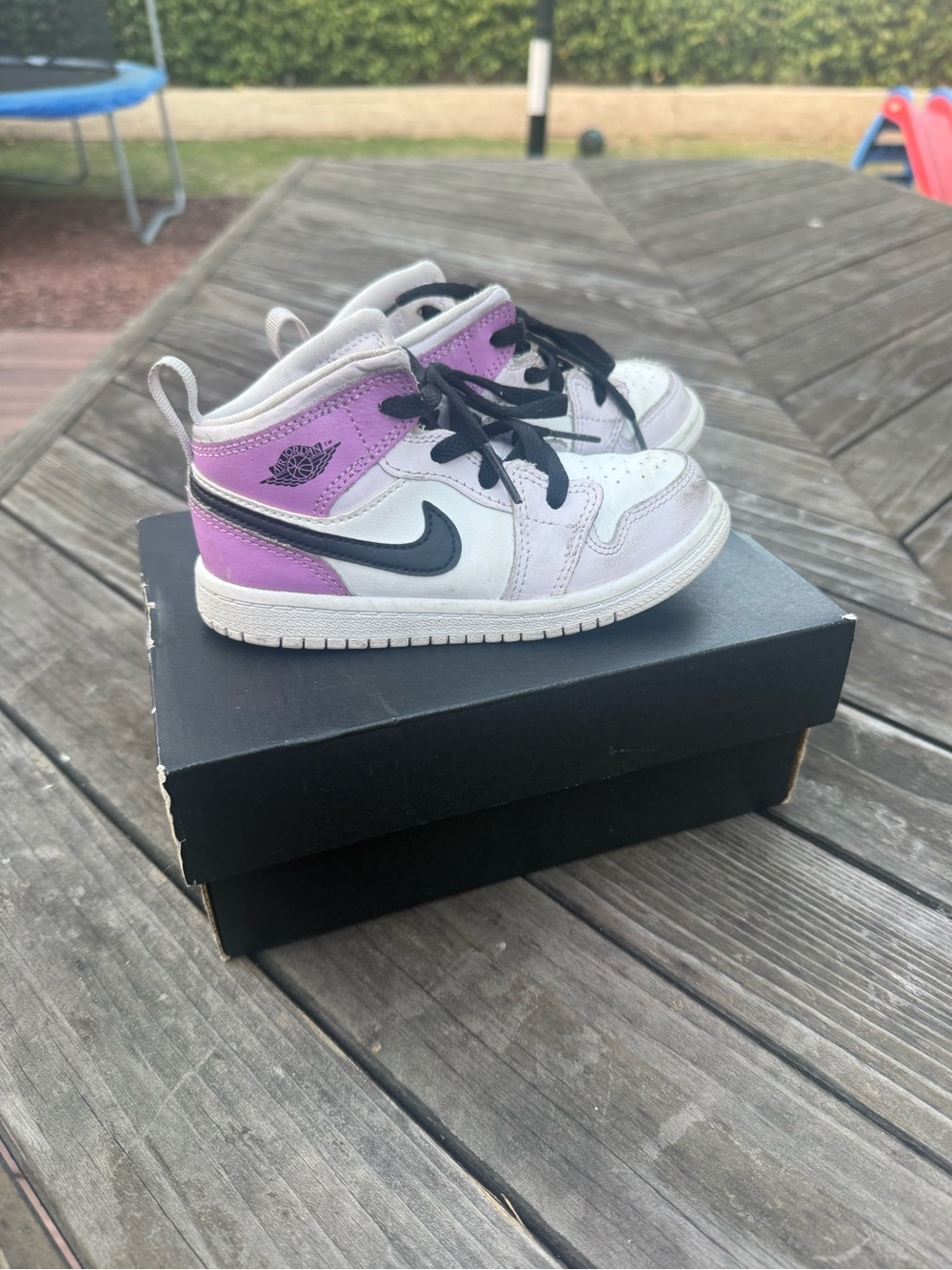 Nike Kids Jordon 1 Mid High-Top Sneakers in White, Lavender and Black - Picture 4 of 13